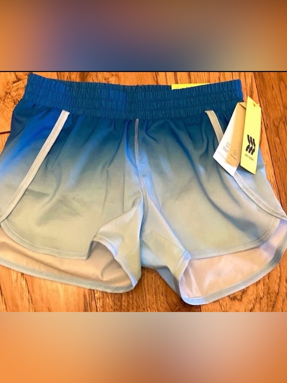 All in Motion Kids Running Shorts mid-rise standard fit Size Small (6/7) NWT